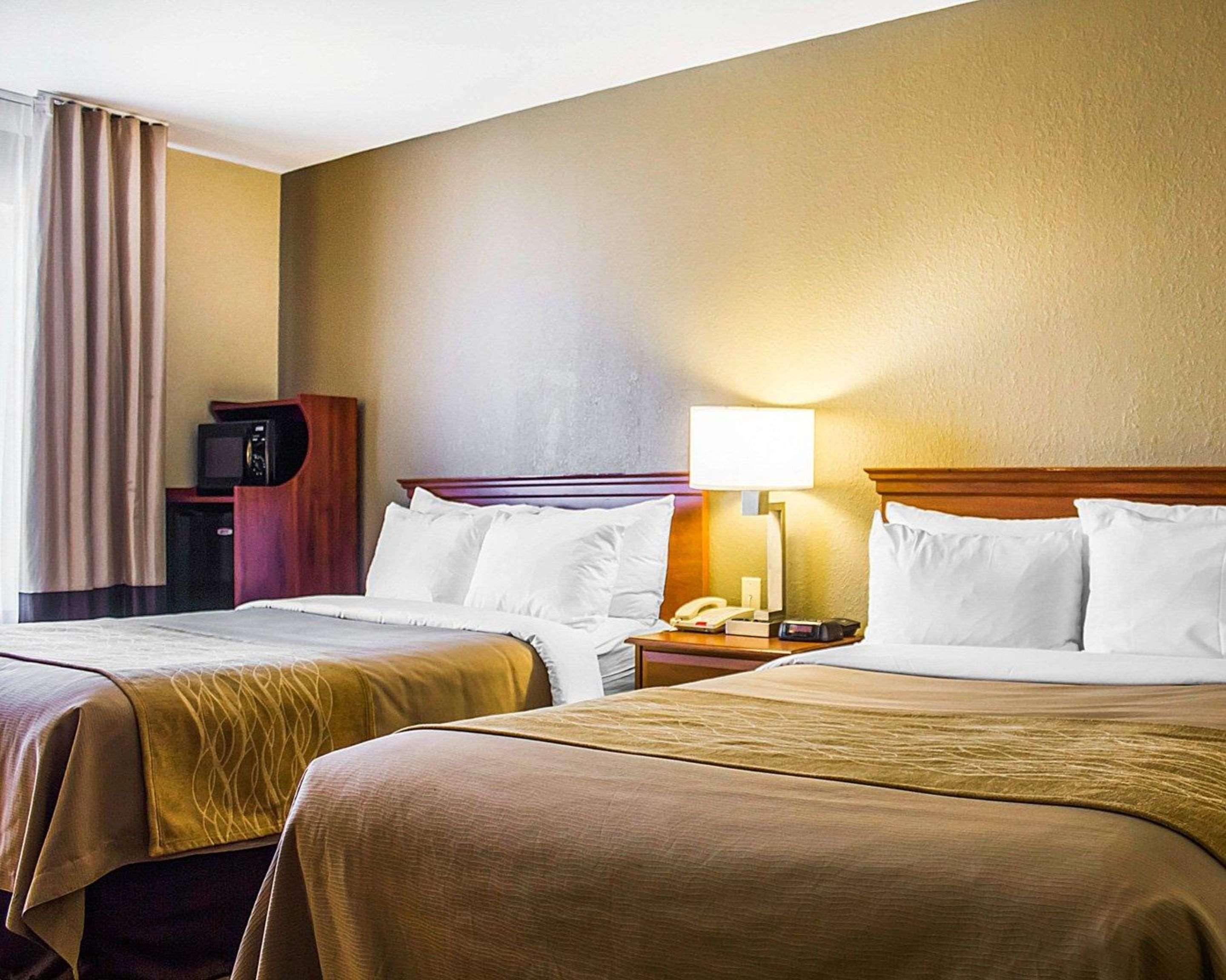 Comfort Inn Guilford Near I-95 エクステリア 写真