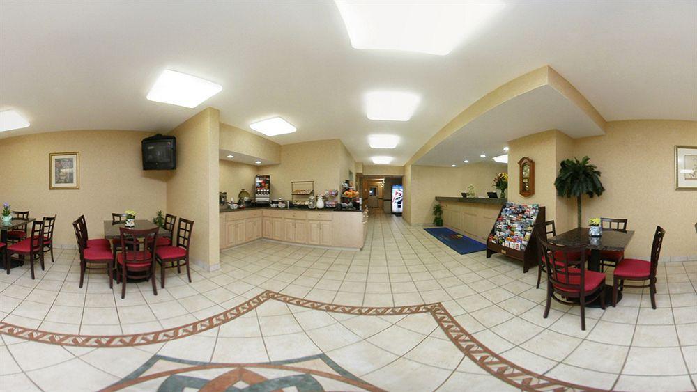 Comfort Inn Guilford Near I-95 エクステリア 写真