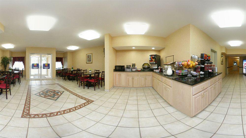 Comfort Inn Guilford Near I-95 エクステリア 写真